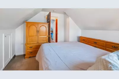 398 33rd Street, Lindenhurst, NY 11757 - Photo 33