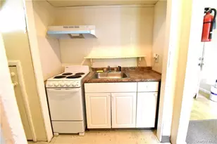 70 High St, Monticello, NY 12701 - Photo 5