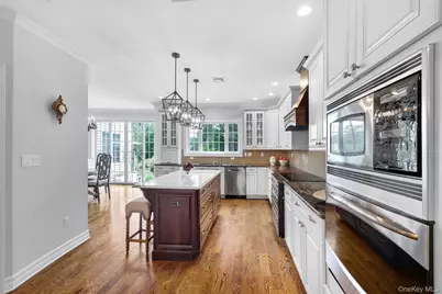 31 Greenwich Avenue, Central Valley, NY 10917 - Photo 17