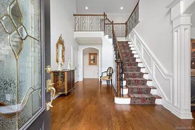 31 Greenwich Avenue, Central Valley, NY 10917 - Photo 9