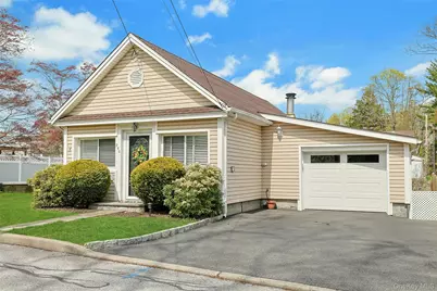 250 Catherine Street, Buchanan, NY 10511 - Photo 1
