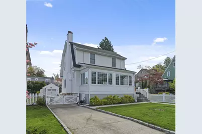 11 Westwood Avenue, New Rochelle, NY 10801 - Photo 1