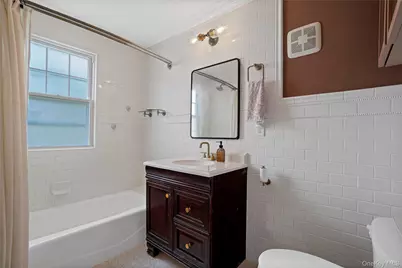 11 Westwood Avenue, New Rochelle, NY 10801 - Photo 23