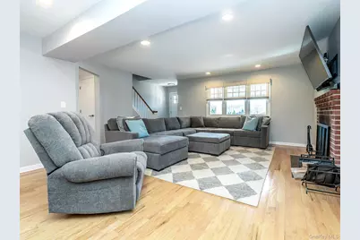 17 Winans Place, Locust Valley, NY 11560 - Photo 5