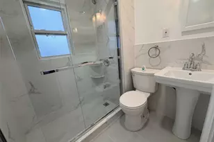 184 Cleveland Ave, Mineola, NY 11501 - Photo 9