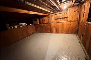 184 Cleveland Ave, Mineola, NY 11501 - Photo 21