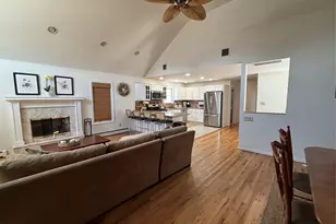 227 W Pine St, Long Beach, NY 11561 - Photo 5