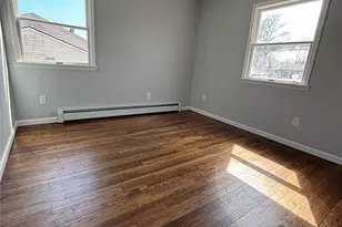 21 Pinetop Dr, Central Islip, NY 11722 - Photo 7