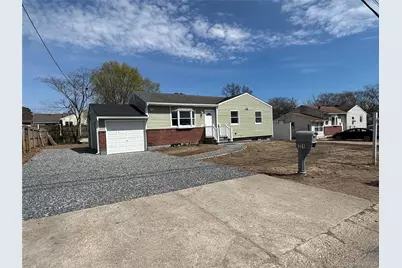 21 Pinetop Drive, Central Islip, NY 11722 - Photo 1