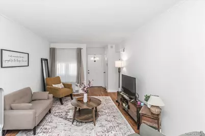 73-21 Cook Avenue, Middle Village, NY 11379 - Photo 5