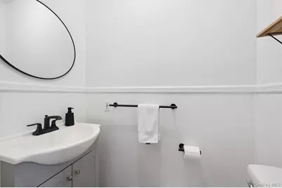 97 Grant Drive, Aquebogue, NY 11901 - Photo 11