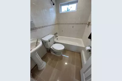 [Address not provided], Massapequa, NY 11758 - Photo 5