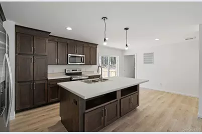 43 Pinehurst Drive E, Liberty, NY 12754 - Photo 5