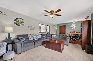 9 Claire Dr, Pine Bush, NY 12566 - Photo 5