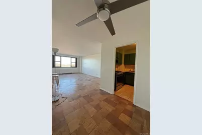 61-20 Grand Central Parkway, Forest Hills, NY 11375 - Photo 9