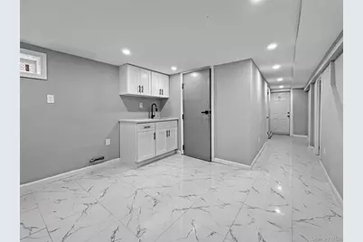 11037 172nd Street, Jamaica, NY 11433 - Photo 21
