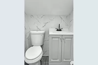 11037 172nd Street, Jamaica, NY 11433 - Photo 37