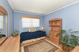 61 Newton Blvd, Ronkonkoma, NY 11779 - Photo 19