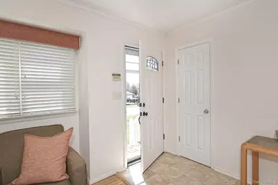 61 Newton Boulevard, Ronkonkoma, NY 11779 - Photo 5