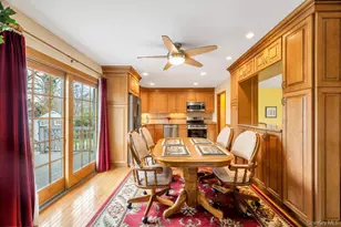 287 6th Ave, Saint James, NY 11780 - Photo 9