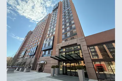 4 Martine Avenue #1416, White Plains, NY 10606 - Photo 1