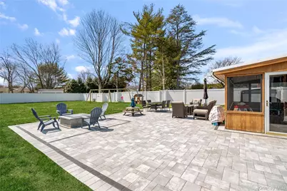 40 Bartley Lane, West Sayville, NY 11796 - Photo 25