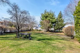 51 Convent Rd, Syosset, NY 11791 - Photo 7