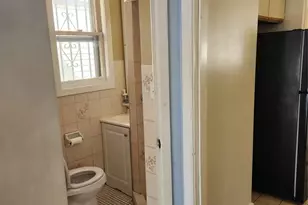 88-17 173rd St, Jamaica, NY 11432 - Photo 5