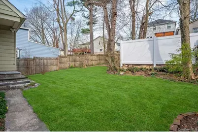 28 Cross Street, Bronxville, NY 10708 - Photo 31