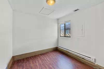 117 Scarlett Drive, Commack, NY 11725 - Photo 15