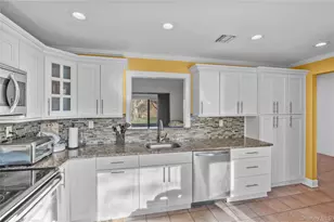 117 Scarlett Dr, Commack, NY 11725 - Photo 3