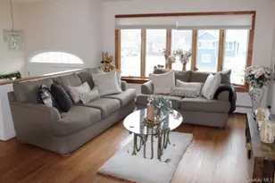 395 N Putnam Ave, Lindenhurst, NY 11757 - Photo 3