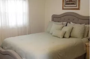 395 N Putnam Ave, Lindenhurst, NY 11757 - Photo 15