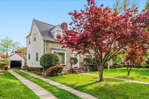 214-08 33rd Ave, Bayside, NY 11361 - Photo 5