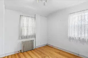 214-08 33rd Ave, Bayside, NY 11361 - Photo 19