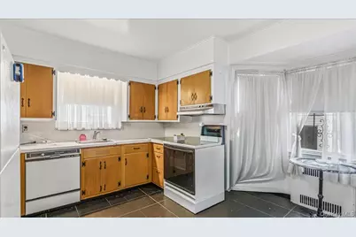 21408 33rd Avenue, Bayside, NY 11361 - Photo 11