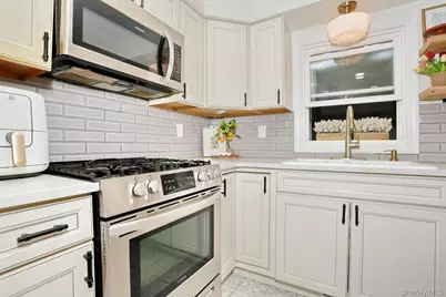 27 Eastlake Drive, Thiells, NY 10984 - Photo 13