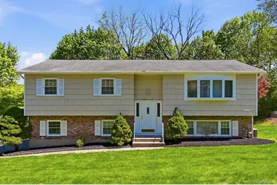 1 Muir Lane, New City, NY 10956 - Photo 1