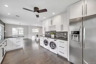 10 Sandhage Drive, Pearl River, NY 10965 - Photo 17