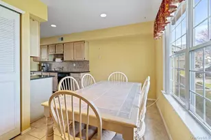 62 Mystic Cir, Bay Shore, NY 11706 - Photo 7