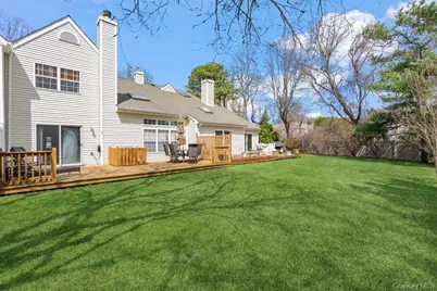 62 Mystic Circle, Bay Shore, NY 11706 - Photo 27