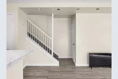 2058 Washington Avenue, Bronx, NY 10457 - Photo 13
