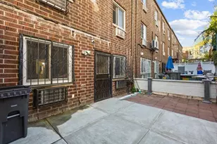 2058 Washington Ave, Bronx, NY 10457 - Photo 17