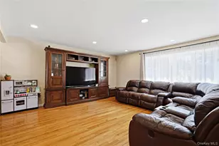 10 Valleyview Rd, Elmsford, NY 10523 - Photo 7