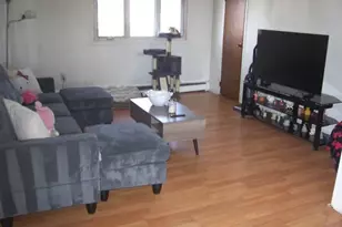 1053 Lorraine Dr, Franklin Square, NY 11010 - Photo 9