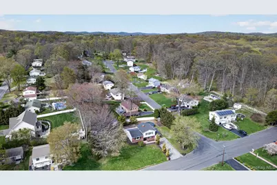 24 Somerston Road, Yorktown Heights, NY 10598 - Photo 23
