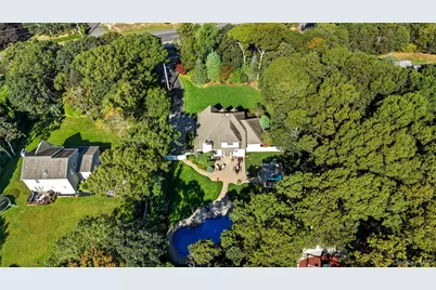 21 E Moriches Riverhead Road, East Moriches, NY 11940 - Photo 19