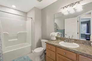 21 E Moriches-Riverhead Rd, East Moriches, NY 11940 - Photo 25
