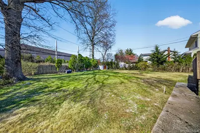 42 Edna Drive, Syosset, NY 11791 - Photo 15