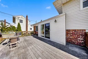 42 Edna Dr, Syosset, NY 11791 - Photo 9